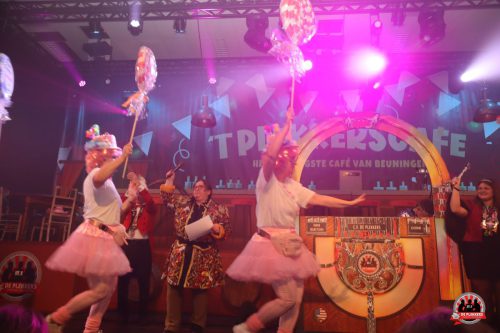 15-2-2026 We droaien deur00015