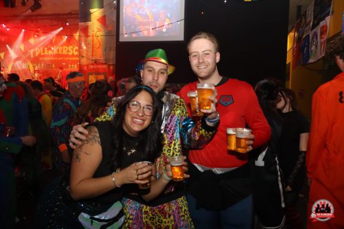 15-2-2026 We droaien deur00084