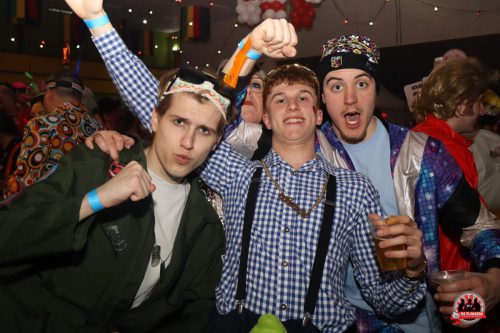 15-2-2026 We droaien deur00105