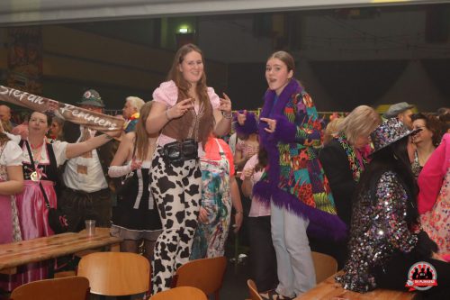 17-2-2026 Apres ski party00018