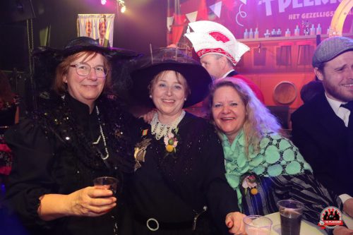 17-2-2026 Apres ski party00048