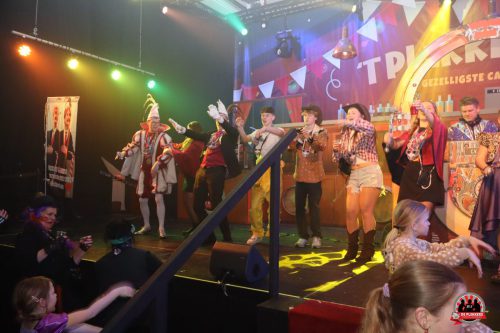 17-2-2026 Apres ski party00052