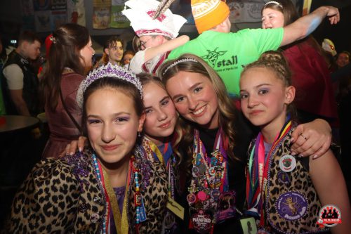 17-2-2026 Apres ski party00068