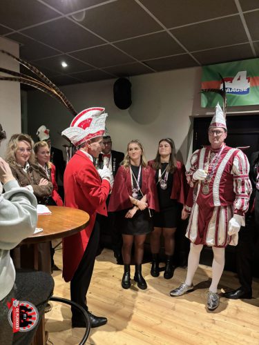 2-11-2025 Fotohangen00042