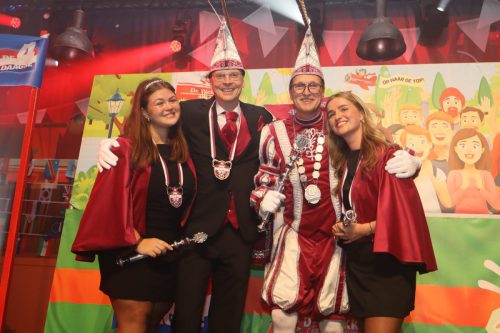 01-11-2025 - Prinsenonthulling